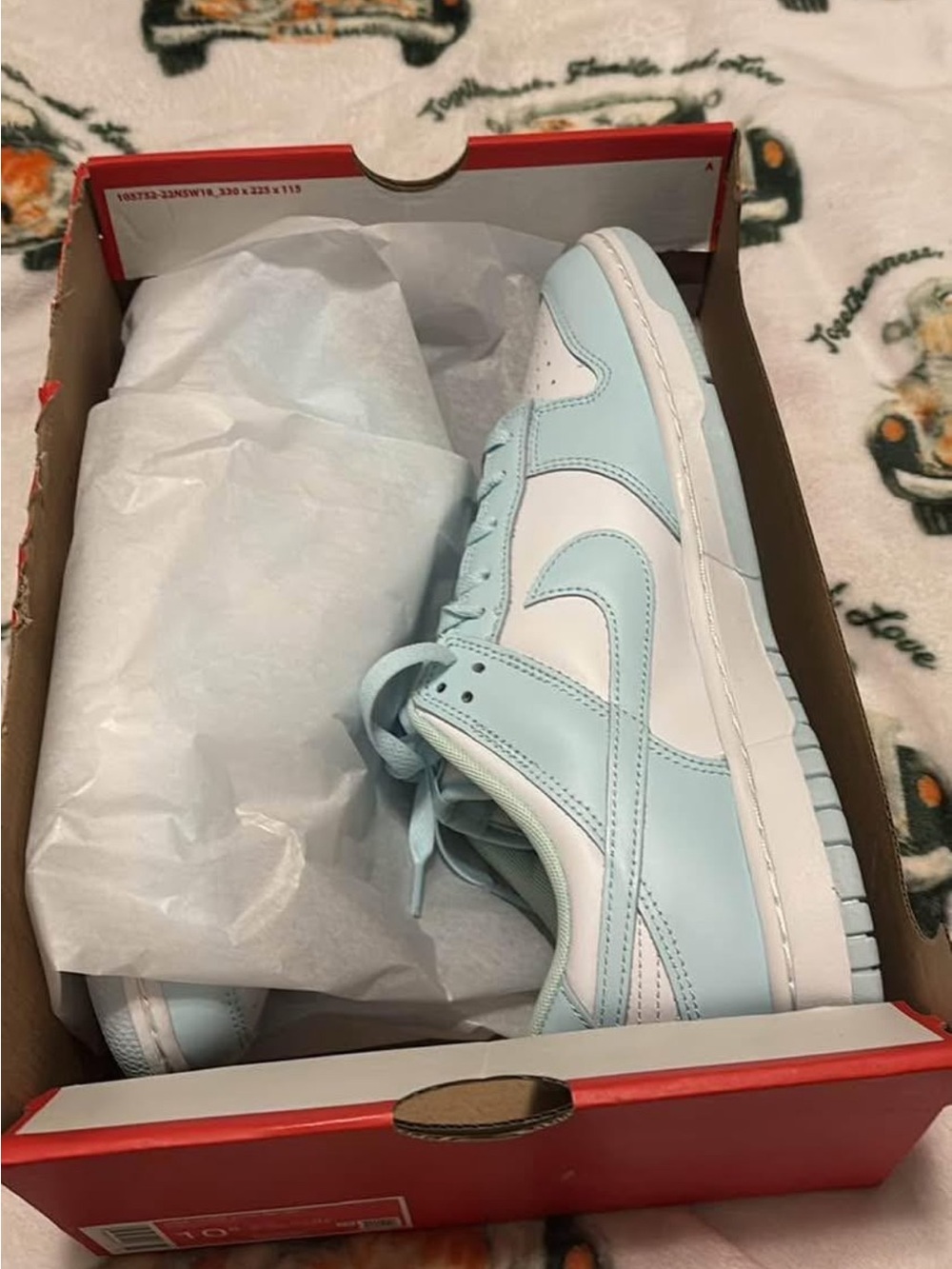 Men’s Nike dunk Low-Top Sneakers in glacier Blue and White - Picture 6 of 7